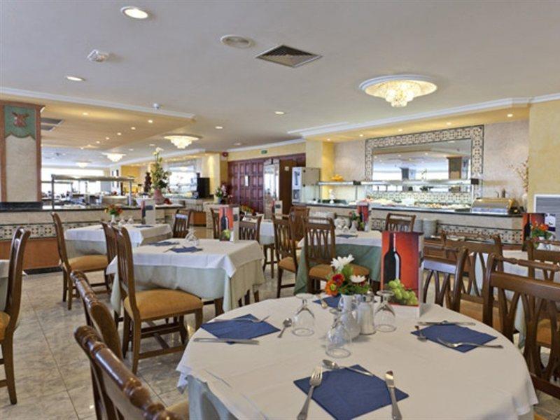 Grupotel Montecarlo กันปิกาฟอร์ต ภายนอก รูปภาพ
