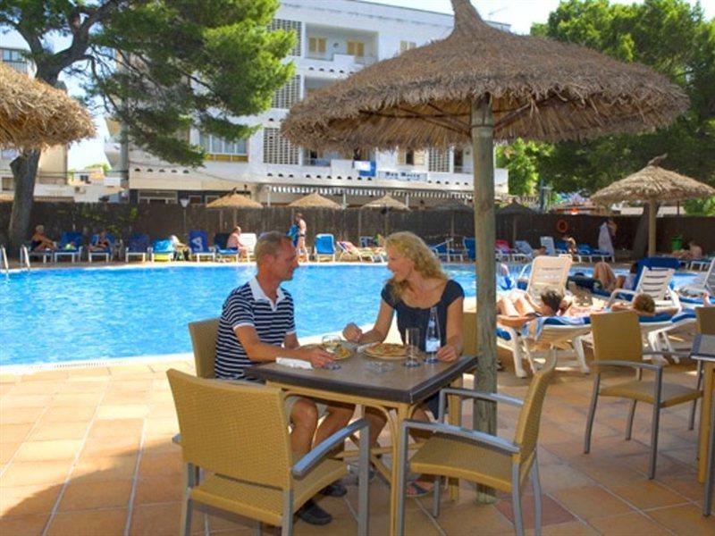 Grupotel Montecarlo กันปิกาฟอร์ต ภายนอก รูปภาพ