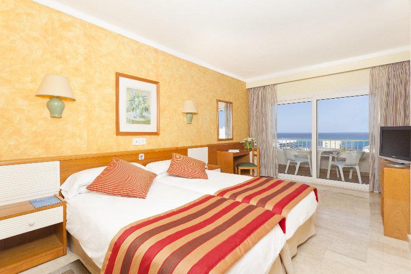Grupotel Montecarlo กันปิกาฟอร์ต ภายนอก รูปภาพ