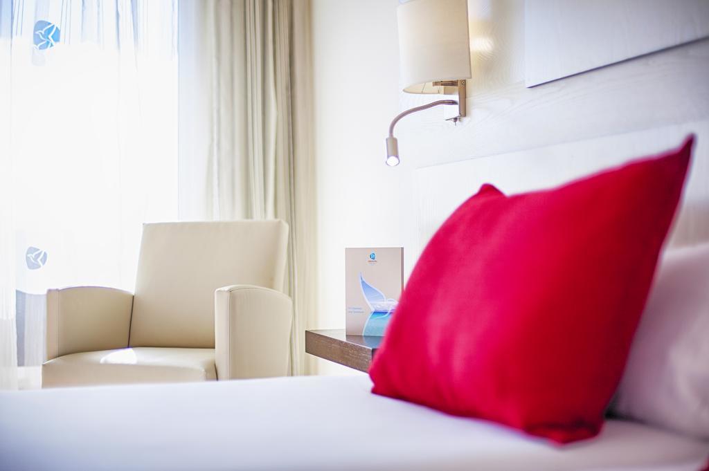 Grupotel Montecarlo กันปิกาฟอร์ต ภายนอก รูปภาพ