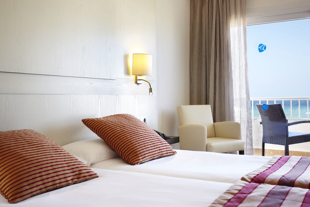 Grupotel Montecarlo กันปิกาฟอร์ต ภายนอก รูปภาพ