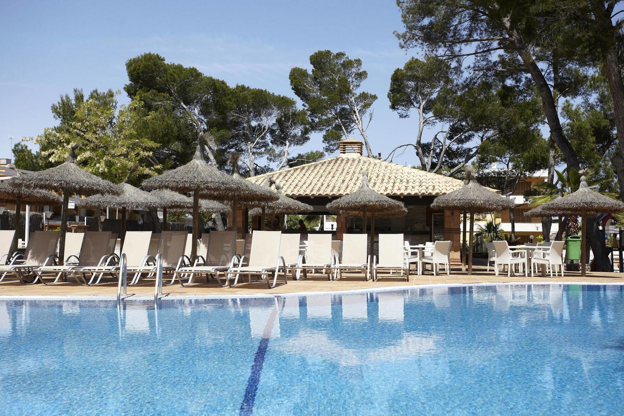 Grupotel Montecarlo กันปิกาฟอร์ต ภายนอก รูปภาพ